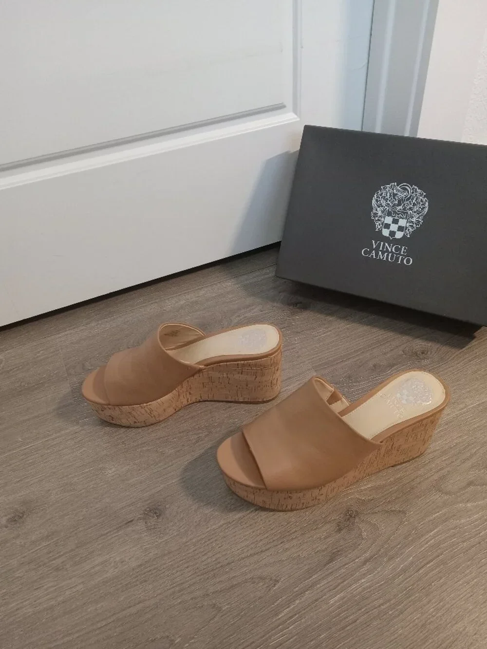 Vince Camuto Gadgen Wedge Sandal, Spiced Sand, Size 7½ M, Worn Once, Like New